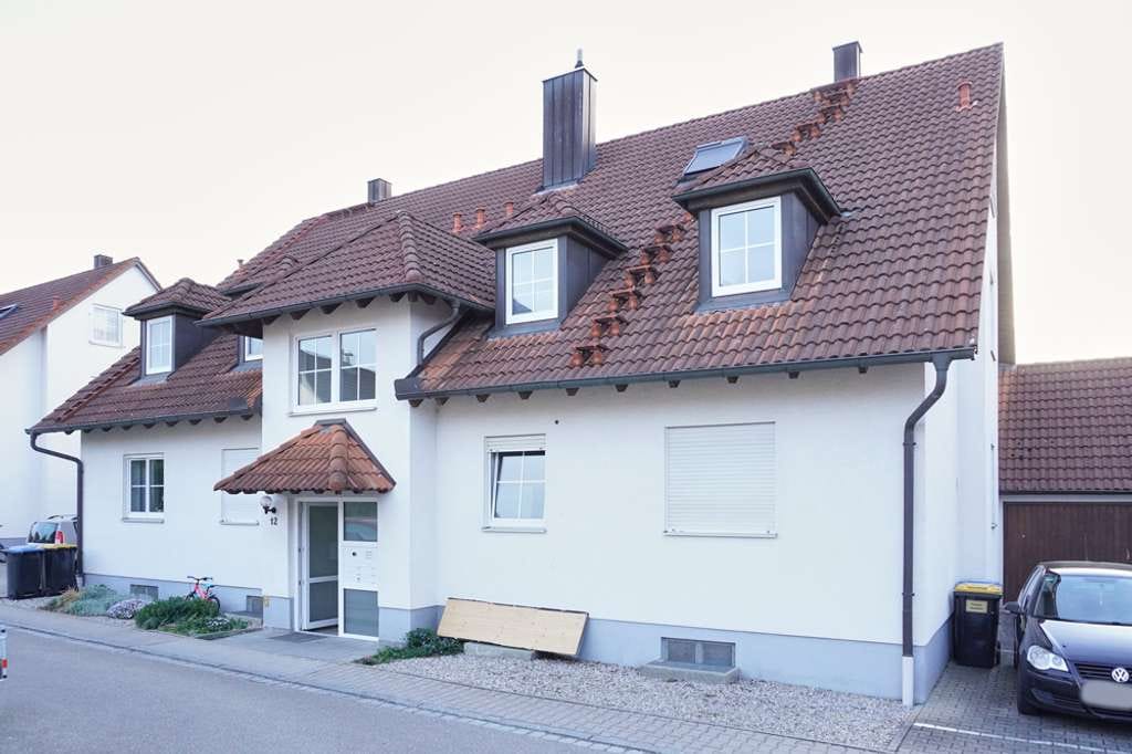 Immobilie in Jettingen-Scheppach - Helle 4-Zimmer-DG Wohnung in ruhiger Lage! - Bild 0