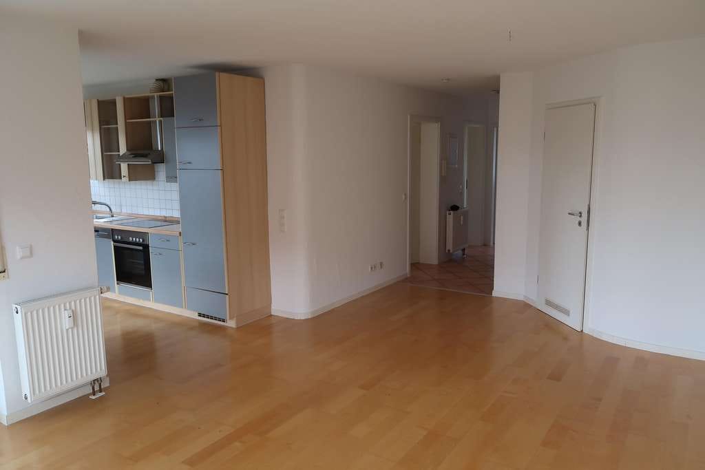 Immobilie in Kusterdingen - Stilvolle 3,5-Zimmer-Eigentumswohnung mit zwei Balkonen in sonniger Süd-West-Lage - Bild 0