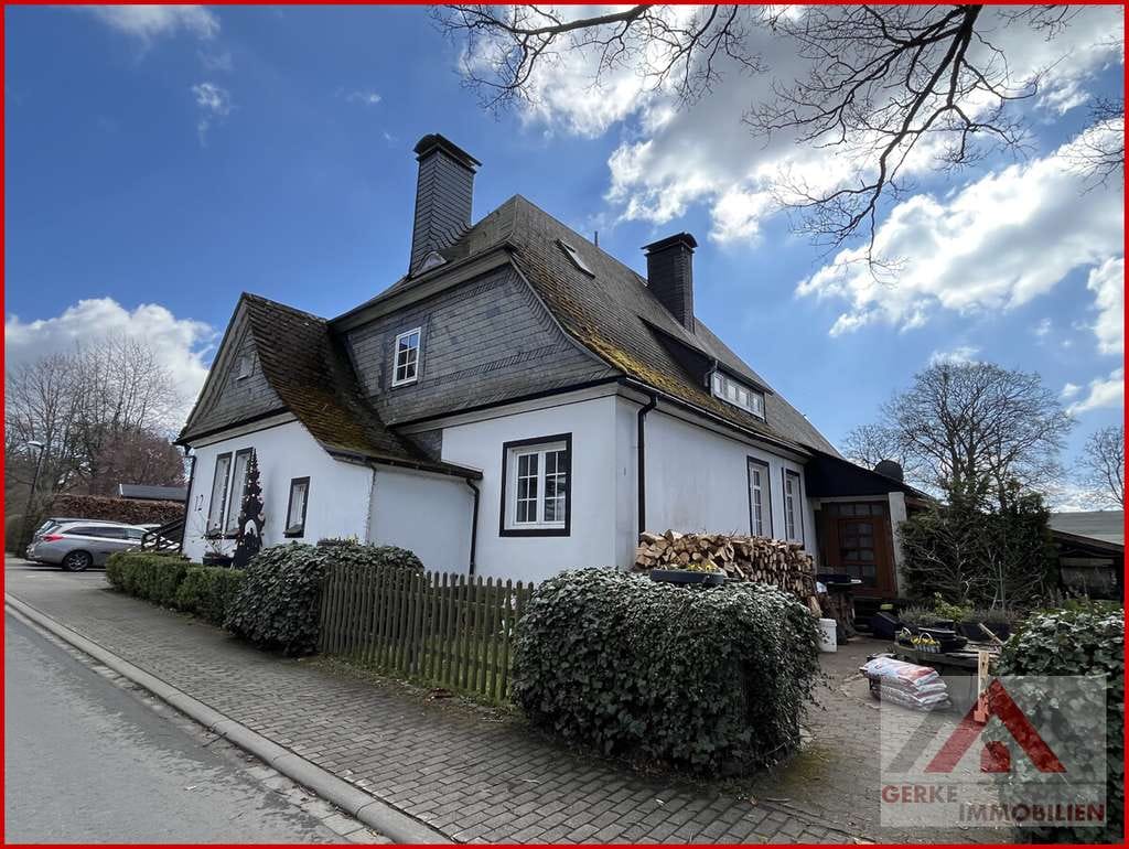 Immobilie in Winterberg - Historisches Haus in einem der Höhendörfer bei Winterberg - Bild 0