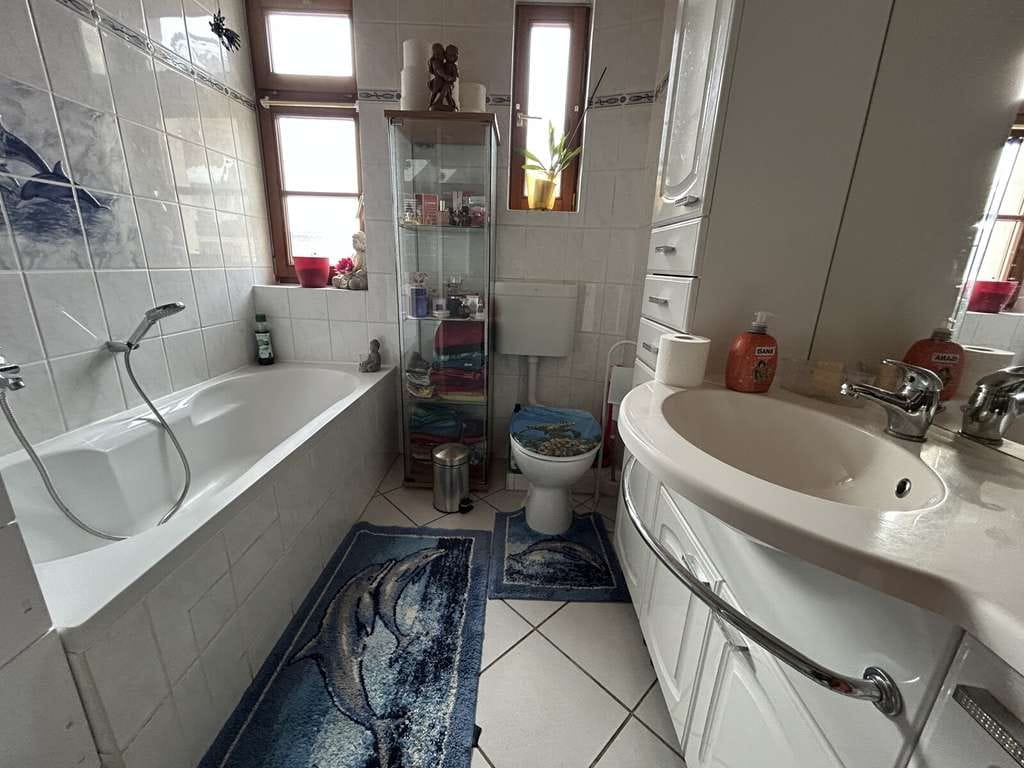Immobilie in Gerabronn - Wohnen & Arbeiten vereint – 3 Parteienhaus mit Gewerbe - Bild 4