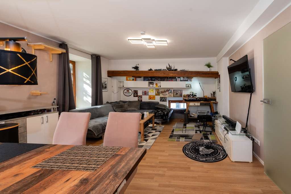 Immobilie in Alteglofsheim - Wohnen mit Charakter: 2-Zimmer-Wohnung in Alteglofsheim - Bild 1