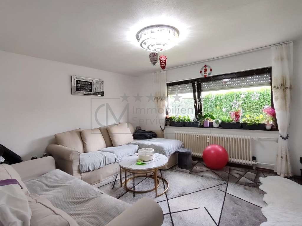 Immobilie in Schöneck - Charmante 3-Zimmer-Souterrainwohnung in ruhiger Lage - Bild 3