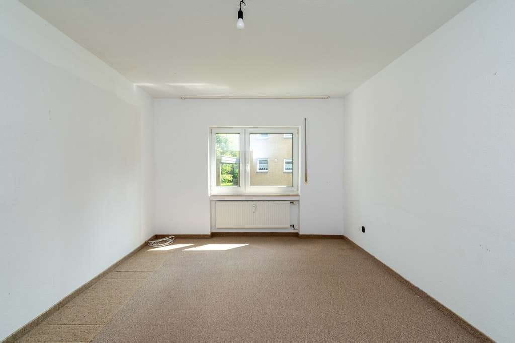 Immobilie in Lage - Tolle Erdgeschosswohnung - Bild 2