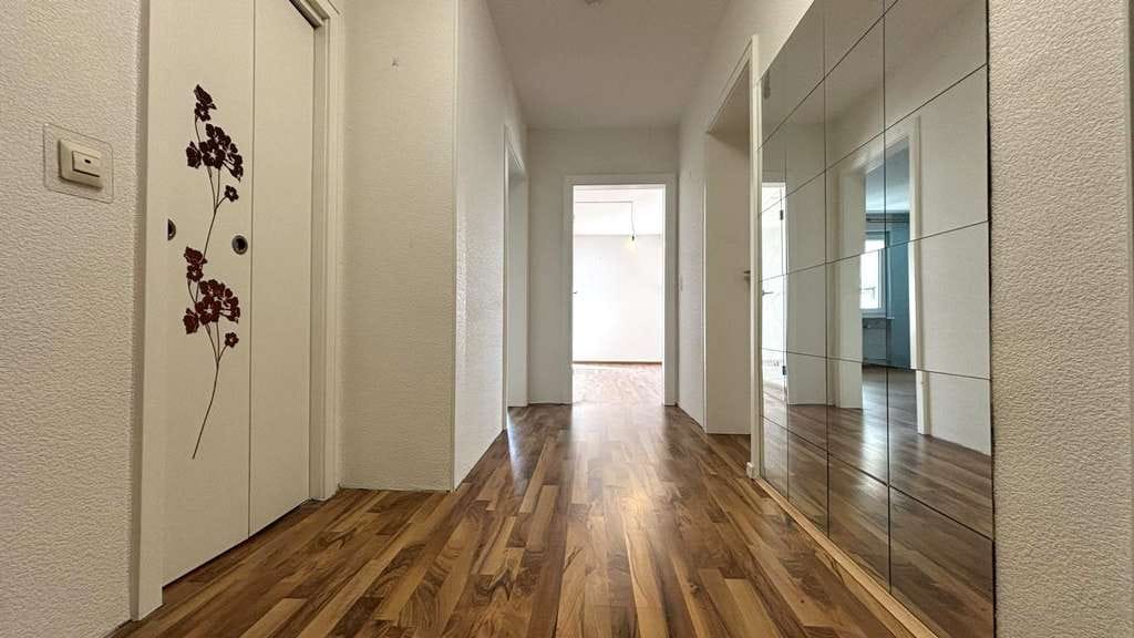 Immobilie in Stutensee - FREI! Gepflegte 3-Zimmerwohnung im Erdgeschoss mit Süd-Loggia und Garage in Blankenloch - Bild 3