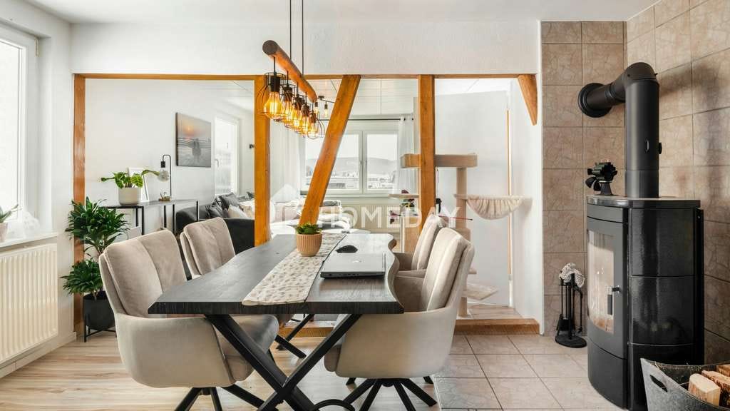 Immobilie in Deilingen - Ihr neues Zuhause mit Platz für Ideen - Doppelhaushälfte mit Ausbaupotenzial und Werkstatt - Bild 1