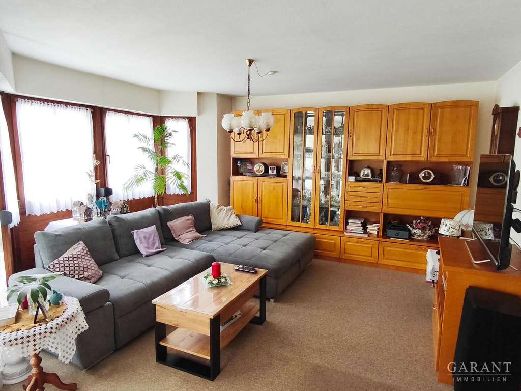 Immobilie in Nagold - Gemütliche 3 Zimmer-Wohnung mit Balkon in ruhiger Wohnlage von Nagold-Iselshausen - Bild 0