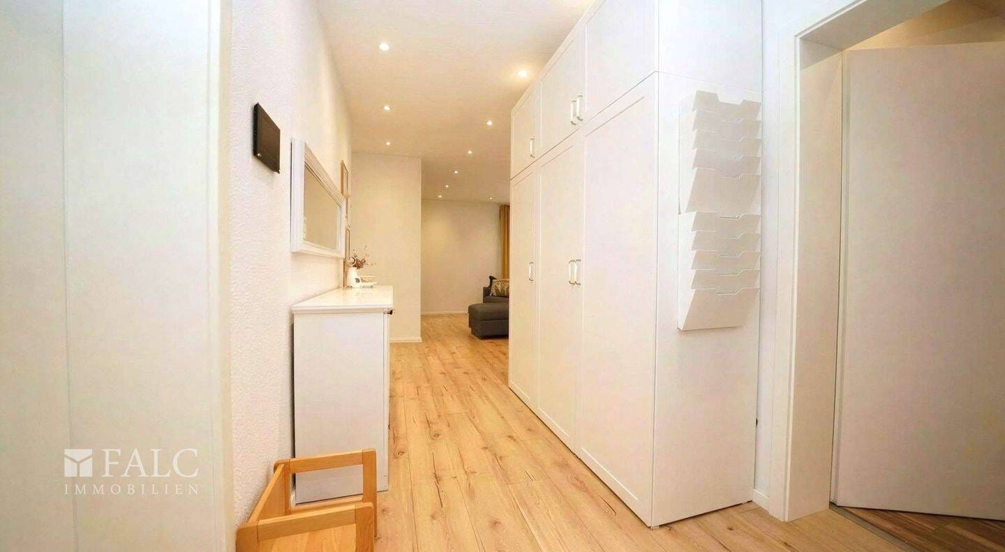 Immobilie in Zweiflingen - Neubau-Juwel mit Effizienz! Schönes 3-Familienhaus im Vorort von Öhringen! - FALC Immobilien - Bild 4