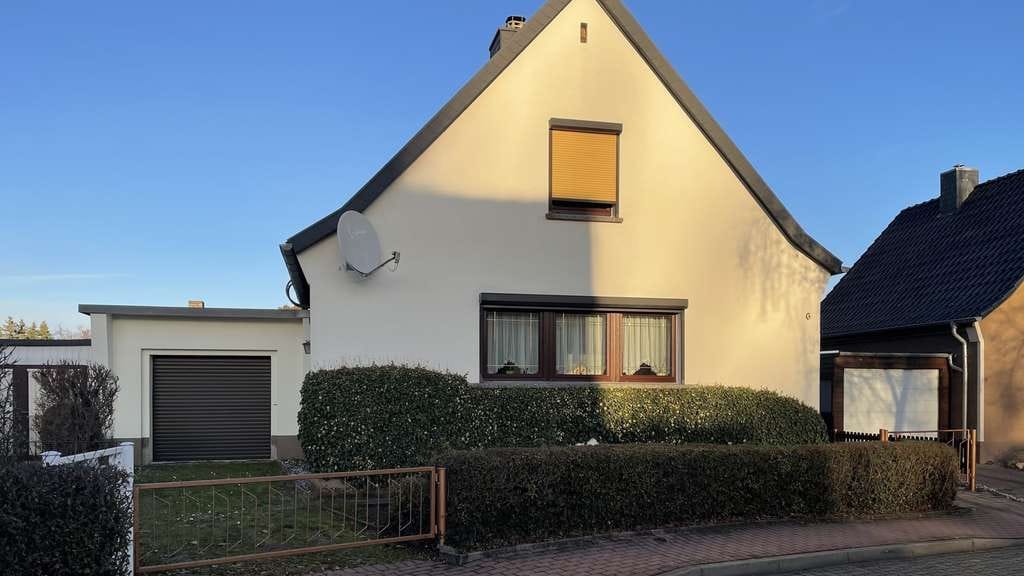 Immobilie in Staßfurt - Gemütliches Siedlungshaus!  - Bild 1