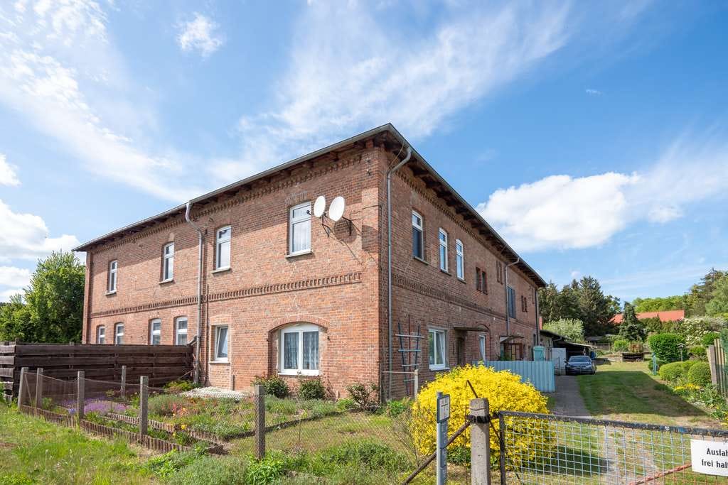 Immobilie in Malchin - Listenpreis 79.000,00 € - Bauernhaus mit viel Nebengelass in Remplin bei Malchin - Bild 0
