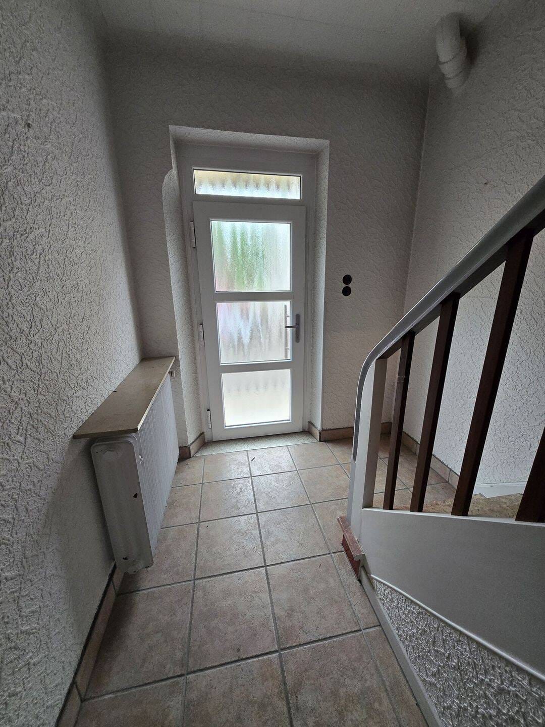 Immobilie in Völklingen - Charmantes Reiheneckhaus mit 6 Zimmern - Platz für die ganze Familie - Bild 1