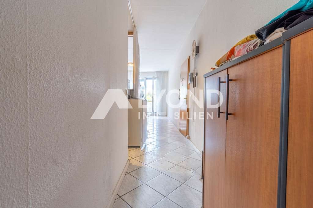 Immobilie in Georgenthal - Komfortable 2-Zimmer-Wohnung mit Balkon – ideales Renovierungsobjekt für Anleger oder Eigennutzer - Bild 1