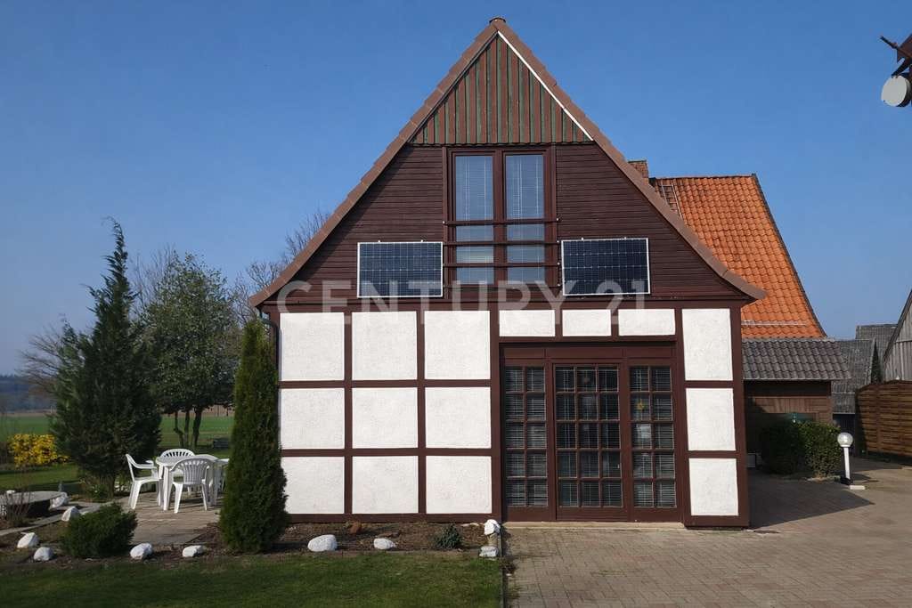 Immobilie in Hanstedt - Großzügige Landidylle mit traumhaftem Garten - Bild 2