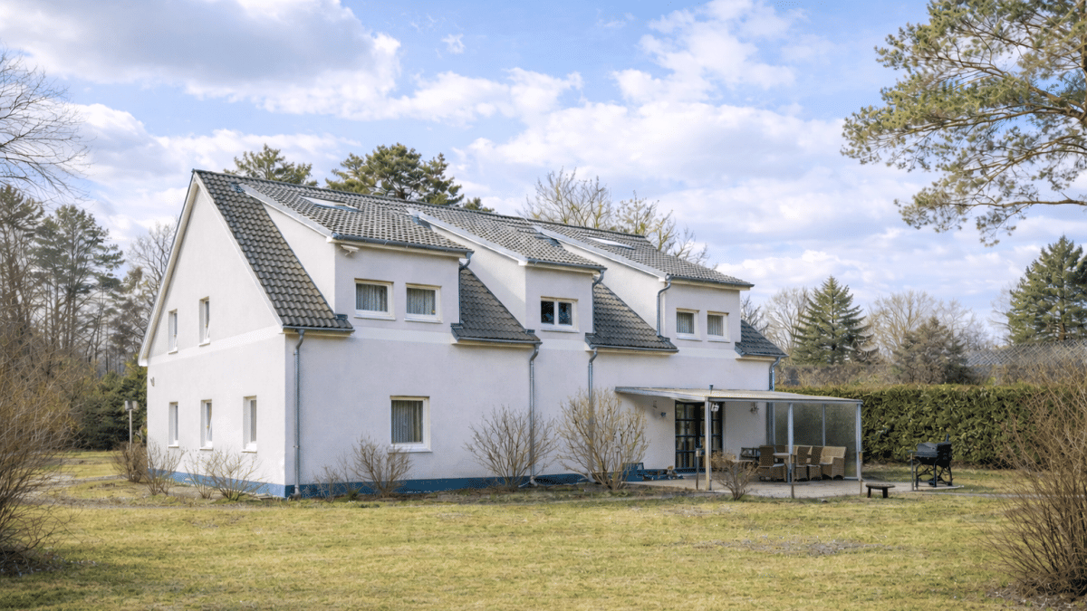 Immobilie in Bestensee - Ihr eigenes Anwesen - Mehrgenerationenhaus mit Einliegerwohnung & 3 neuen Bädern und reichlich Platz! - Bild 0