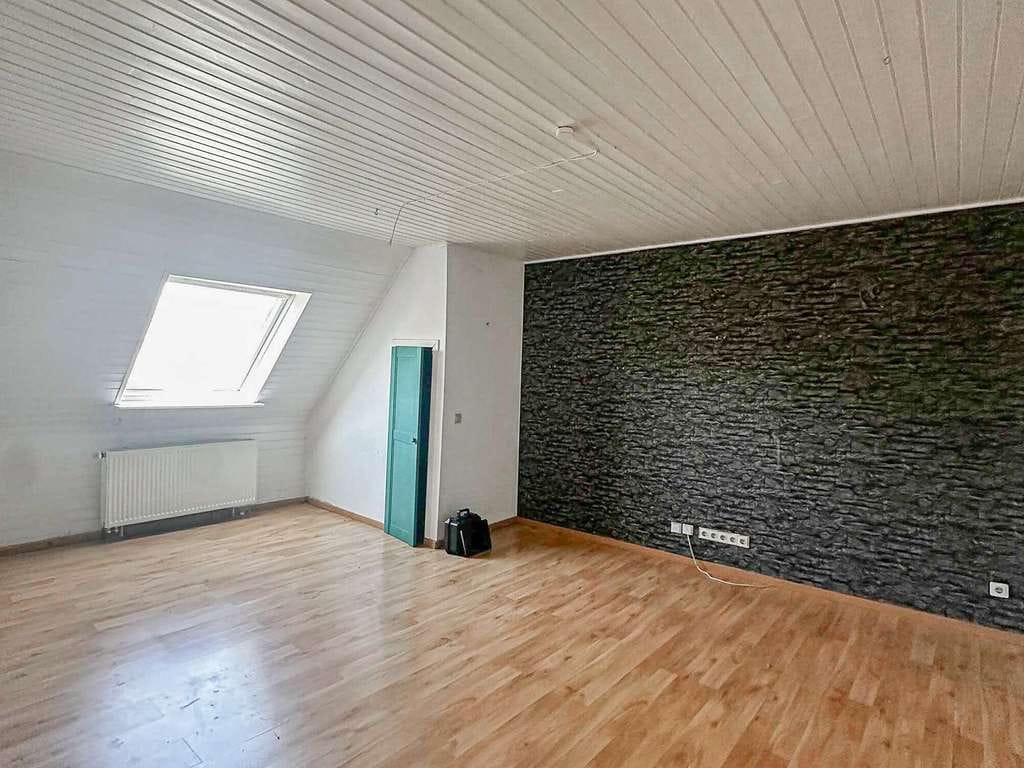 Immobilie in Recklinghausen - Großzügige 90 m² Wohnung mit viel Potenzial – renovierungsbedürftig - Bild 4