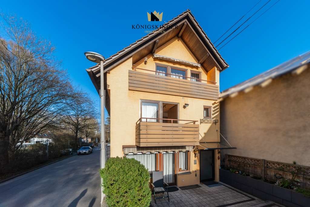 Immobilie in Freiberg am Neckar - Paare und kleine Familien aufgepasst, das ist ihr neues Zuhause. Wohnen im Haus zum Preis einer Whg. - Bild 2
