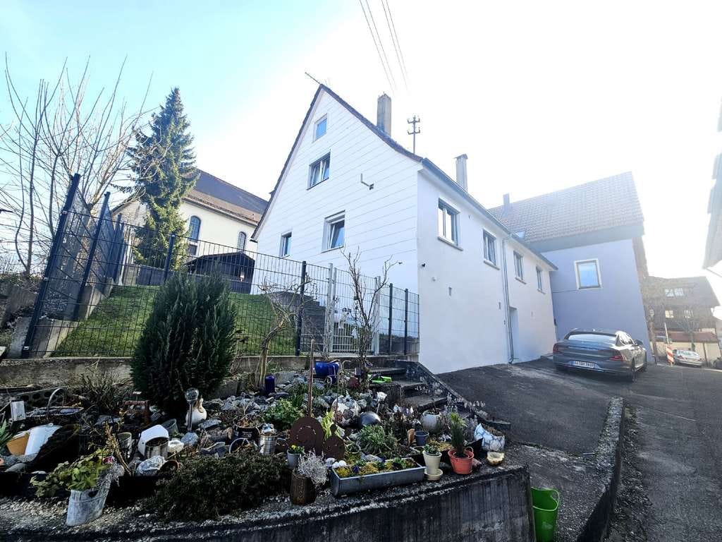 Immobilie in Abtsgmünd - Modern.  Einfamilienhaus mit herrlichem Garten!! - Bild 2