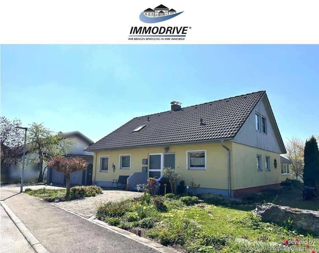Immobilie in Heroldstatt - Freistehendes 1-2 Familienhaus mit D-Garage - Bild 0