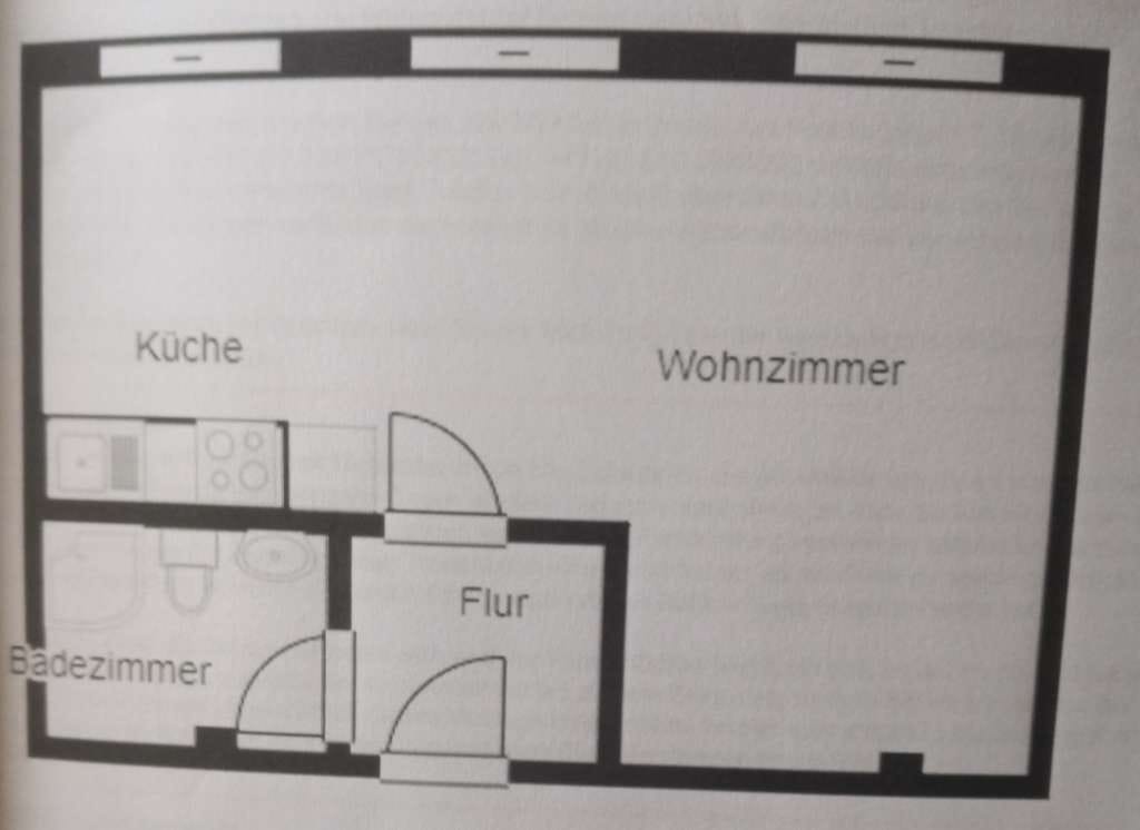 Immobilie in Schwerin - 1 Zimmer-Wohnung in zentraler Lage in Schwerin am Marienplatz gelegen - Bild 1
