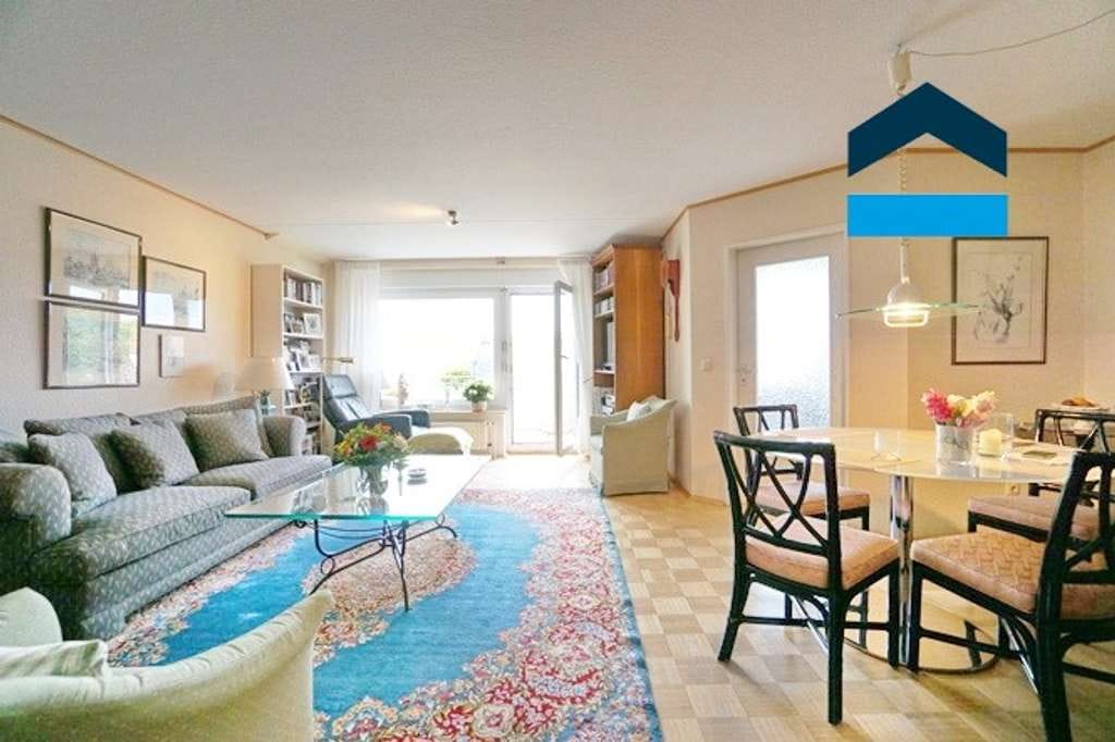 Immobilie in Rheinberg - Rheinberg-Budberg: Solide vermietete Dachgeschosswohnung mit Balkon! - Bild 0