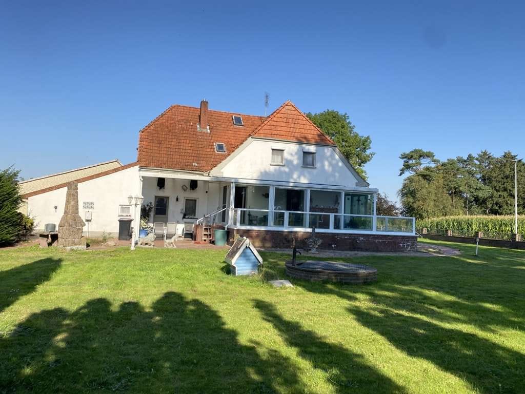 Immobilie in Grasberg - Handwerker aufgepasst: Geräumiges Einfamilienhaus im Grünen - Bild 2