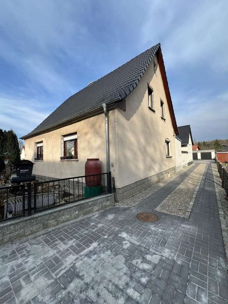 Immobilie in Lohsa - Łaz - Einfamilienhaus in zentraler Lage – als Kapitalanlage oder zum selber Bewohnen - Bild 2