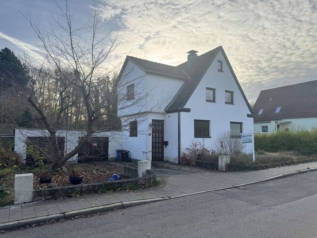 Immobilie in Quarnbek - Seltene Gelegenheit: EFH in Suchsdorf mit großem Garten - OTTO STÖBEN GmbH - Bild 0
