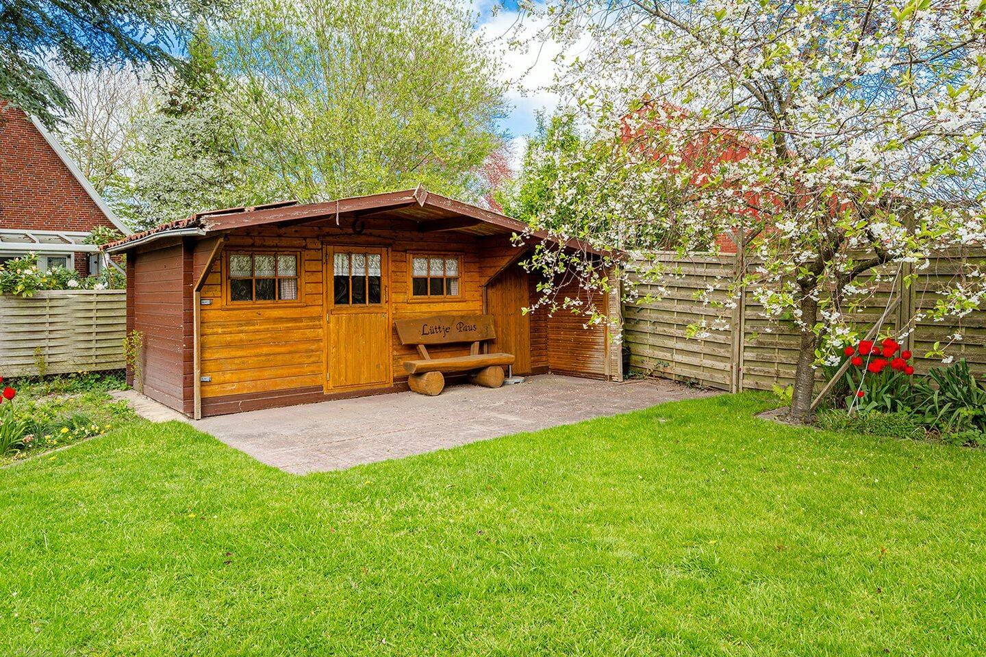 Immobilie in Esens - Provisionsfrei: Bungalow mit Potenzial - Bild 1