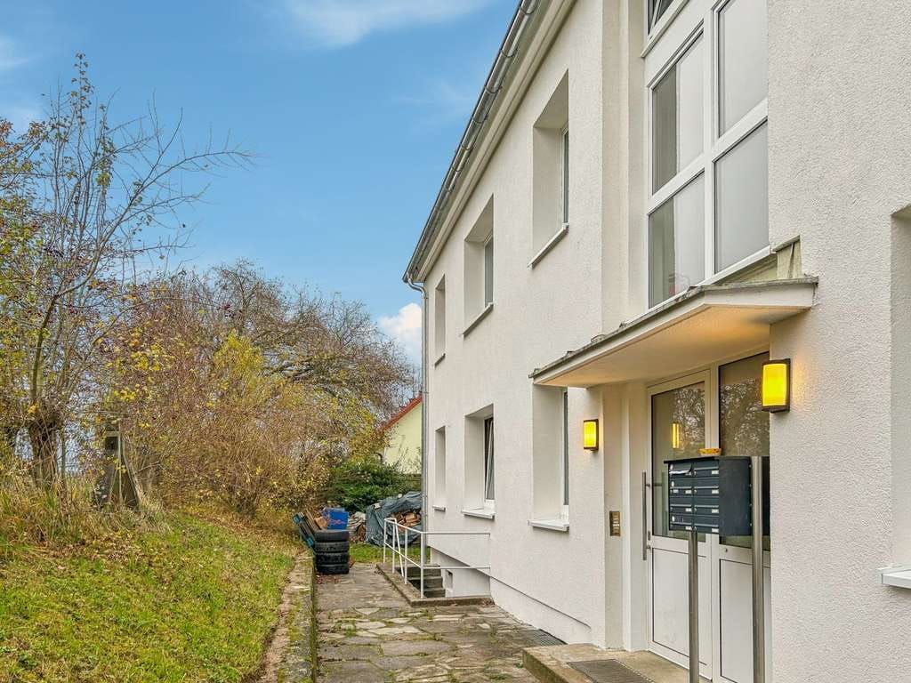 Immobilie in Reichenberg - Erdgeschoss-Wohnung mit 4 Zimmern plus großer Wohnküche und 2 Bädern in Reichenberg - Bild 1