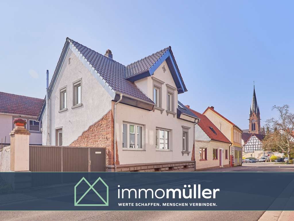 Immobilie in Eisenberg (Pfalz) - Altbau-Charme trifft Moderne: Kernsaniertes Wohnhaus mit separater Wohneinheit in Eisenberg (Pfalz) - Bild 0