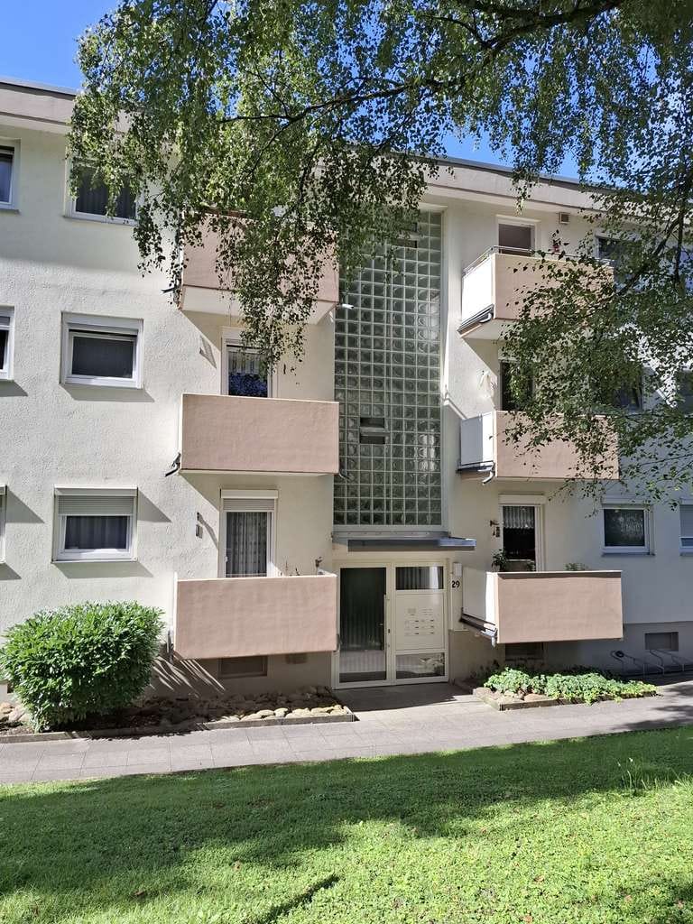 Immobilie in Staufen im Breisgau - Attraktive 4-Zimmer Wohnung mit Balkon in Staufen im Breisgau - Bild 2