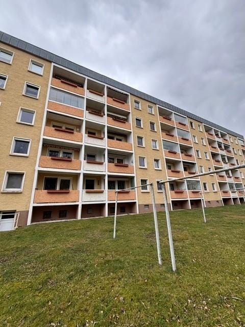Immobilie in Hohenstein-Ernstthal - Leehrstehende Eigentumswohnung in Hohenstein - Ernstthal - Bild 0