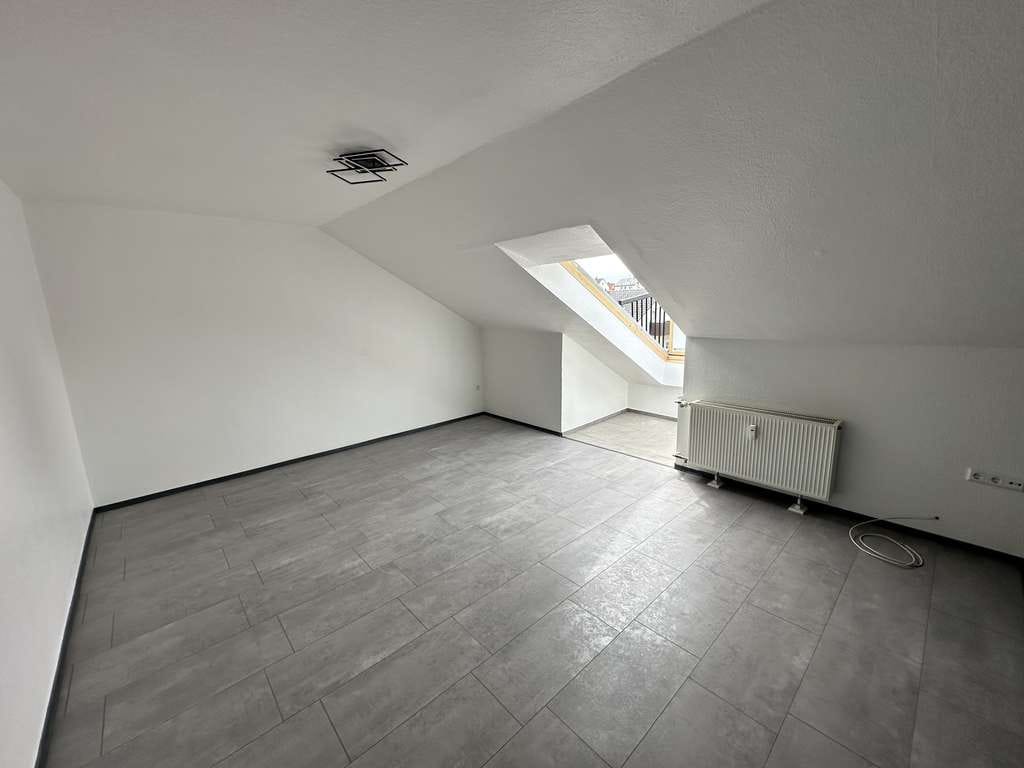 Immobilie in Oberderdingen - ** Provisionsfrei für den Käufer ** Sanierte Eigentumswohnung + Garage - Bild 3