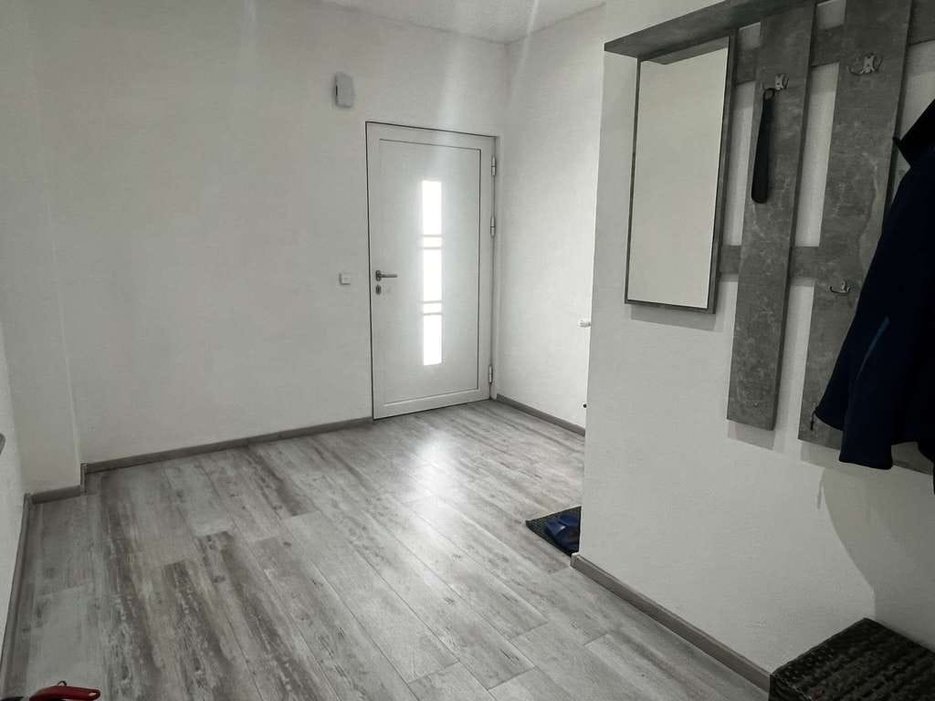Immobilie in Niefern-Öschelbronn - Sehr großzügige 5 Zimmer Wohnung im Hinterhof mit Stellplatz zu verkaufen! - Bild 3