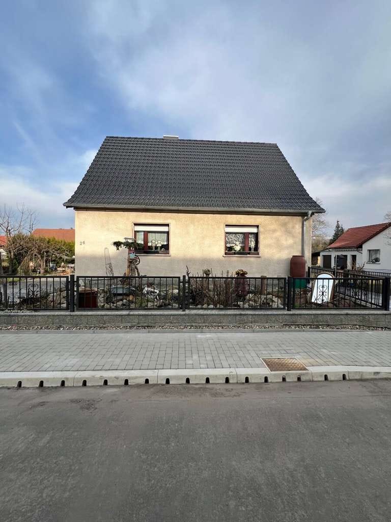 Immobilie in Lohsa - Łaz - Einfamilienhaus in zentraler Lage – als Kapitalanlage oder zum selber Bewohnen - Bild 1