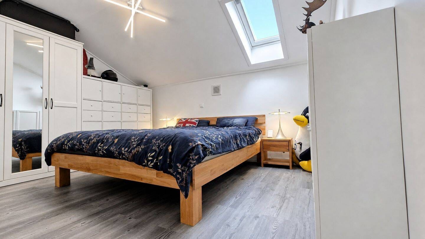 Immobilie in Waldkirchen - Charmante u. renovierte 3-Zimmer-Maisonette-Wohnung mit neuer EBK & ca. 5,4 % Brutto-Mietrendite - Bild 3