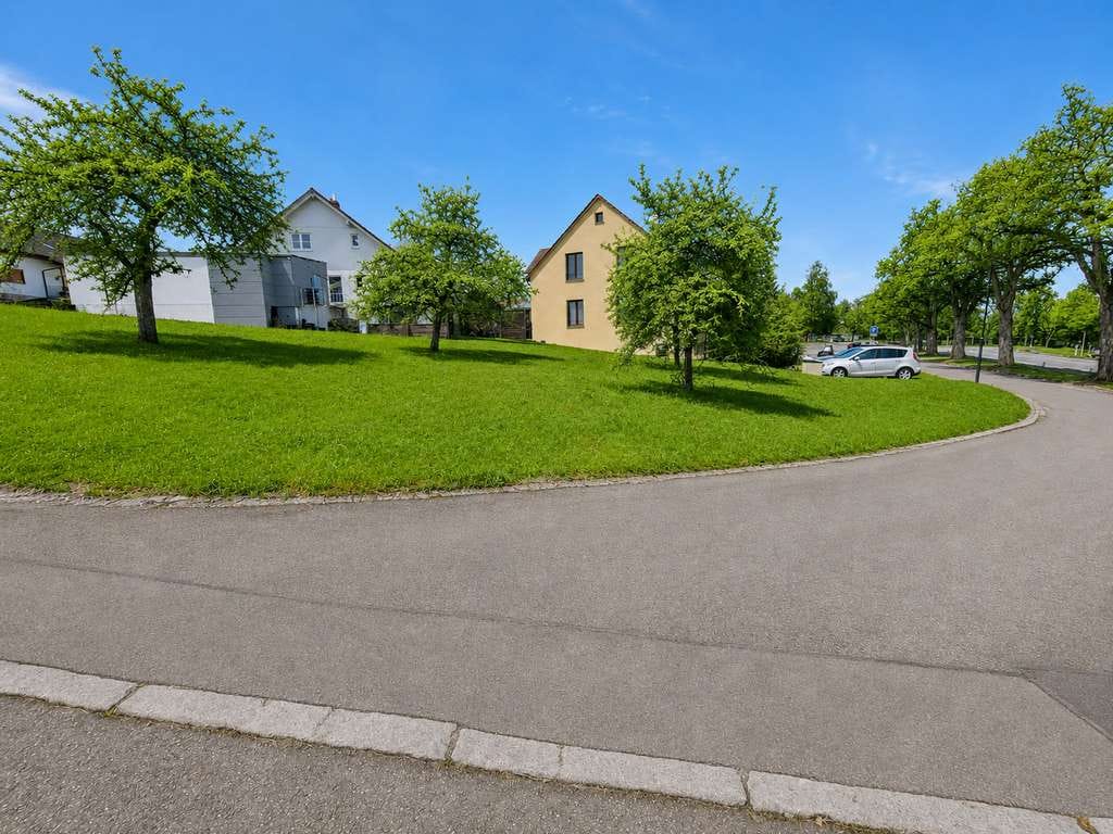 Immobilie in Nehren - Nehren | Exklusives Einfamilienhaus mit Stil auf großzügigem Grundstück - Bild 1