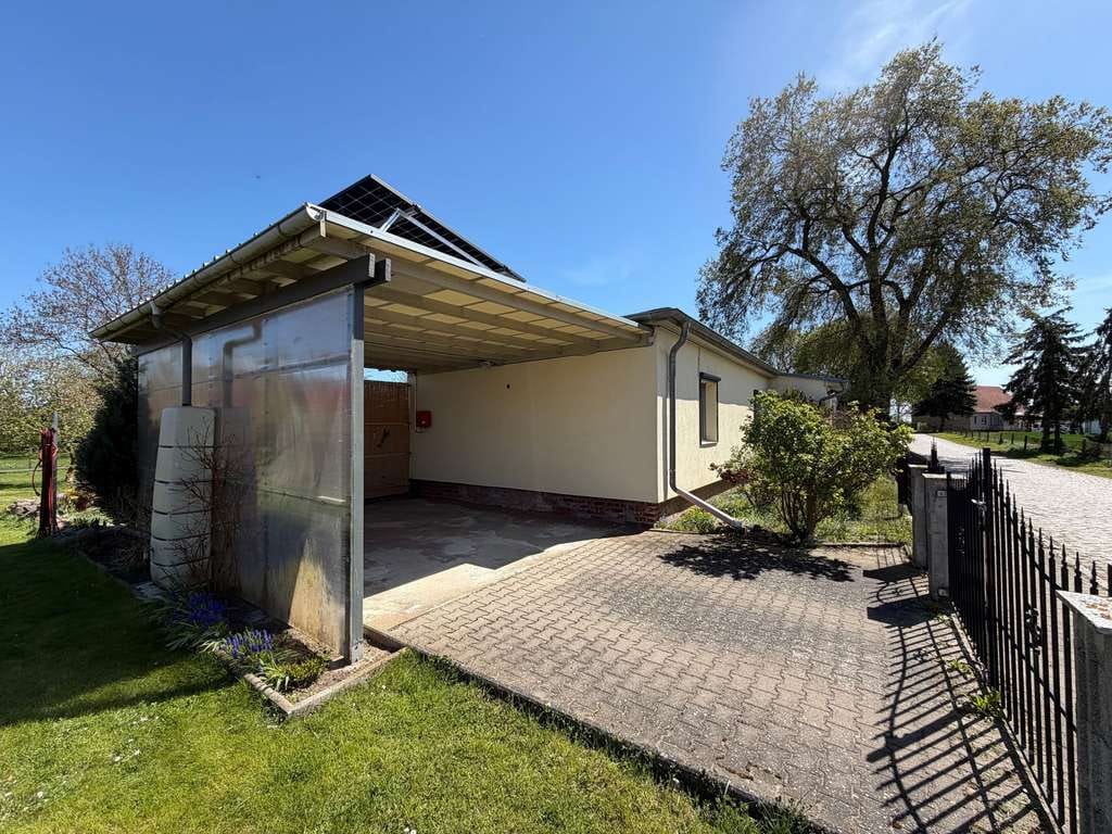 Immobilie in Randowtal - Einladendes Einfamilienhaus mit Wintergarten und Carport in Randowtal - Bild 4