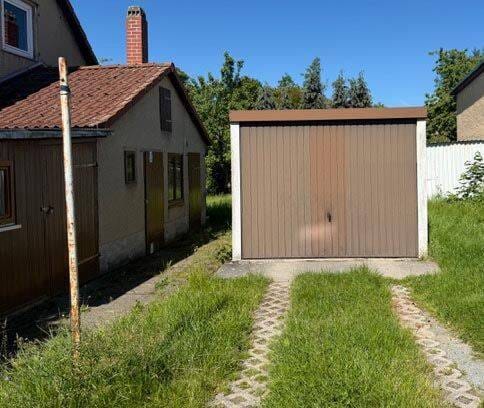 Immobilie in Eisenberg - Doppelhaushälfte mit Garage und Garten - Bild 3