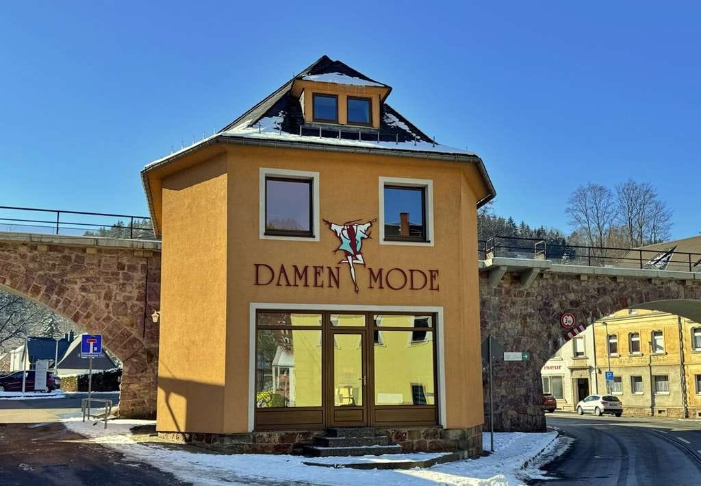 Immobilie in Dippoldiswalde - Mehr Platz fürs Leben: Zuhause mit Garten und Raum zum Wachsen & Arbeiten - Bild 1