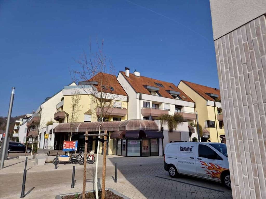 Immobilie in Grenzach-Wyhlen - 1,5 - Zi Eigentumswohnung im Zentrum von Wyhlen mit zwei Balkonen - Bild 1