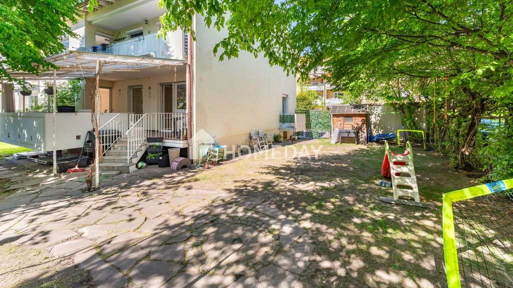 Immobilie in Bad Reichenhall - Gepflegtes MFH mit großem Grundstück, Entwicklungspotenzial und attraktiven Nutzungsmöglichkeiten - Bild 1