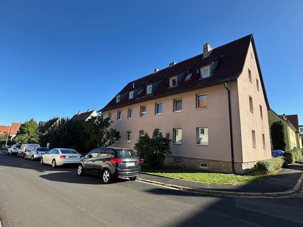 Immobilie in Karlstadt - (Erbpacht) - Solides Mehrfamilienhaus mit 6 Einheiten - Bild 1