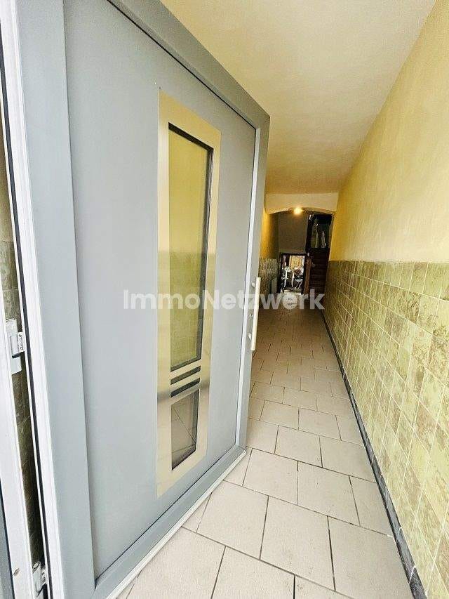 Immobilie in Konradsreuth - **Vielseitiges Wohn- und Geschäftshaus im Herzen von Konradsreuth** - Bild 4
