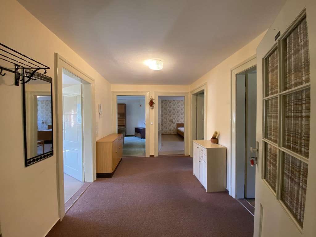 Immobilie in Lenzkirch - Altbauwohnung mit reichlich Platz für neue Ideen - Bild 2