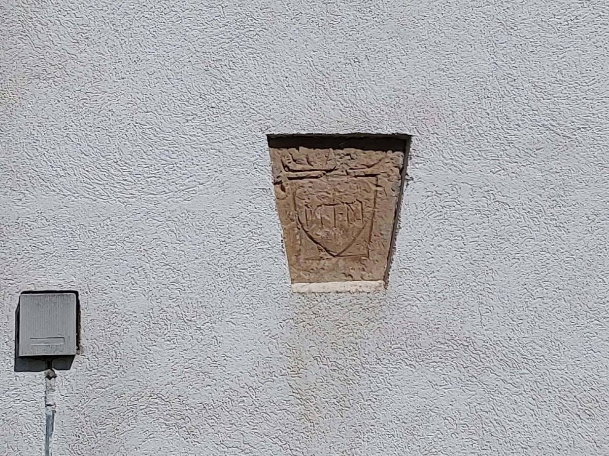 Immobilie in Haselbach - herrlicher Zweiseitenhof direkt am Naturschutzgebiet Haselbacher Teiche zu verkaufen. - Bild 1