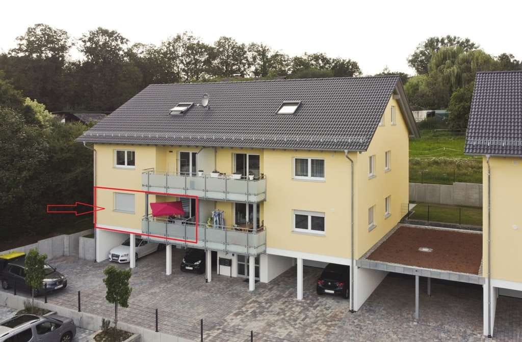 Immobilie in Schwarzach - Neuwertiges Wohnen ohne Barrieren – großzügige 3,5-Zimmer-Wohnung mit sonnigem Balkon und Garage - Bild 0
