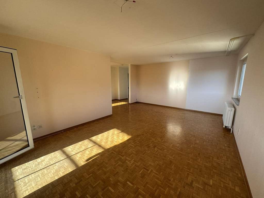 Immobilie in Münsingen - Helle 4 Zimmerwohnung von privat zu verkaufen - Bild 2