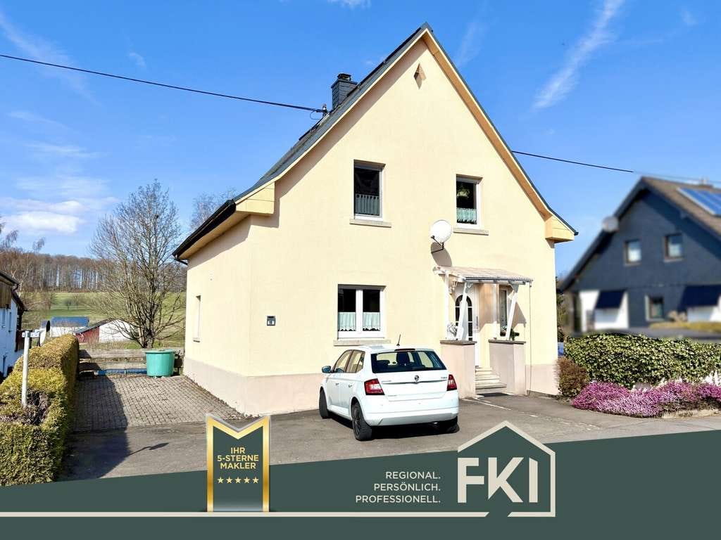 Immobilie in Oberroßbach - **Modernisiertes Einfamilienhaus mit großem Garten und toller Aussicht in Oberroßbach** - Bild 0