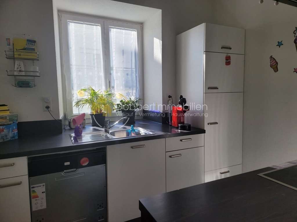 Immobilie in Obersontheim - große 4,5 Zimmerwohnung in Zentrumslage vom
Obersontheim zum Verkauf - Bild 2