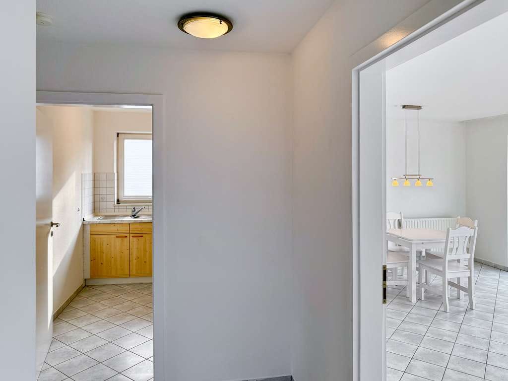 Immobilie in Stapel - Charmantes Wohnhaus mit eigenem Charakter – ideal zur Eigennutzung oder Vermietung - Bild 2
